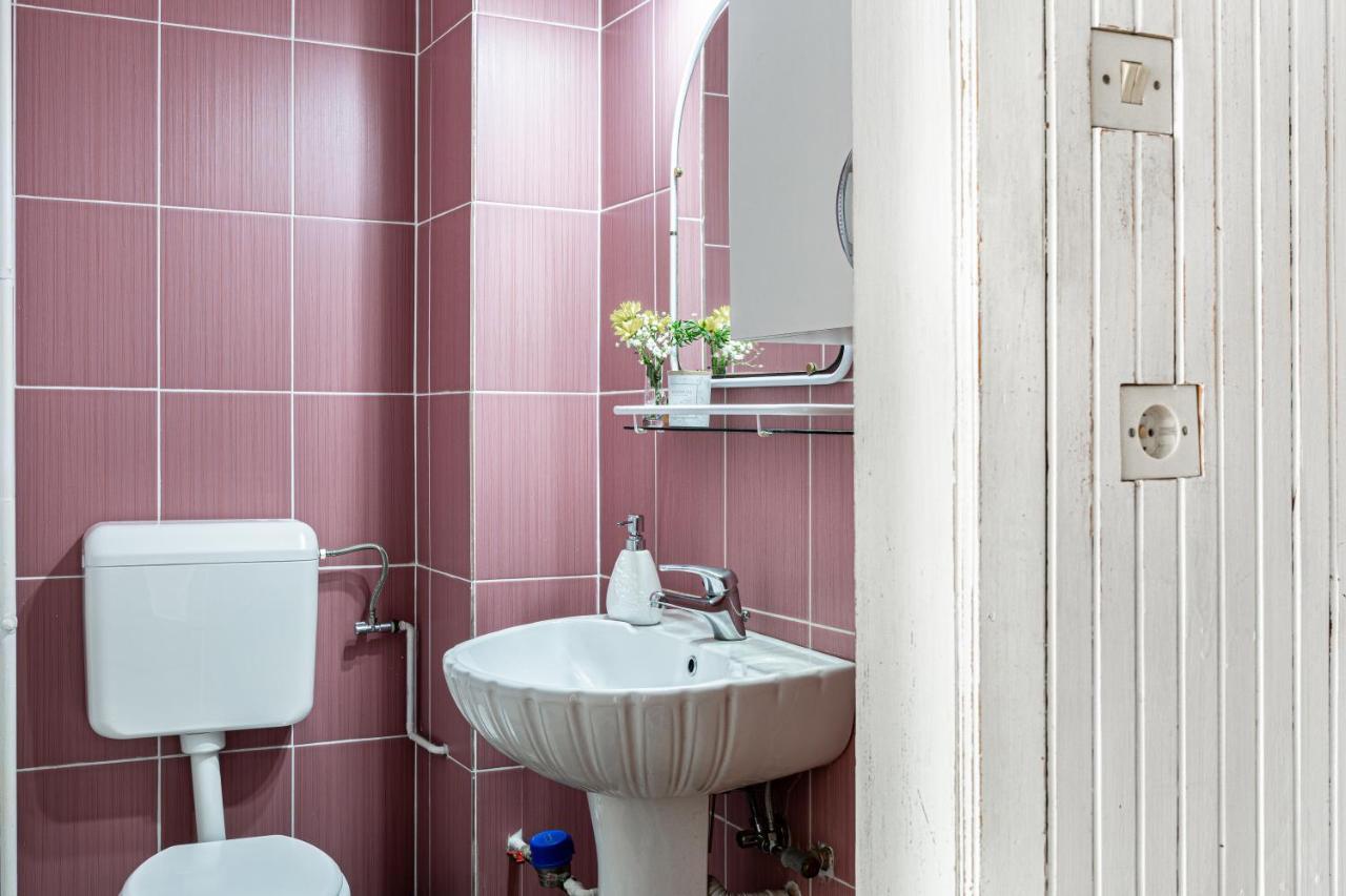 Nala Central Apartment Арад Екстериор снимка