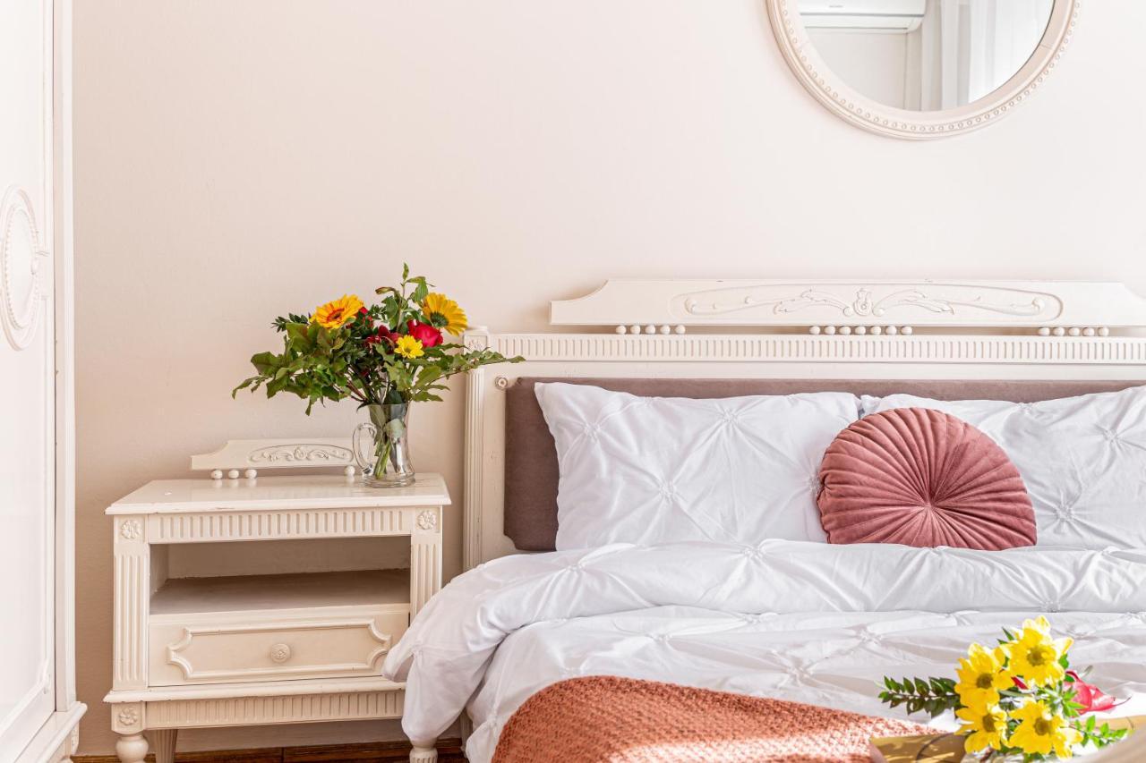 Nala Central Apartment Арад Екстериор снимка