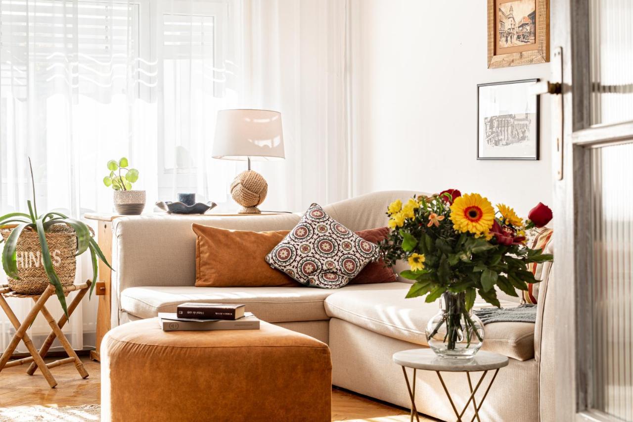 Nala Central Apartment Арад Екстериор снимка
